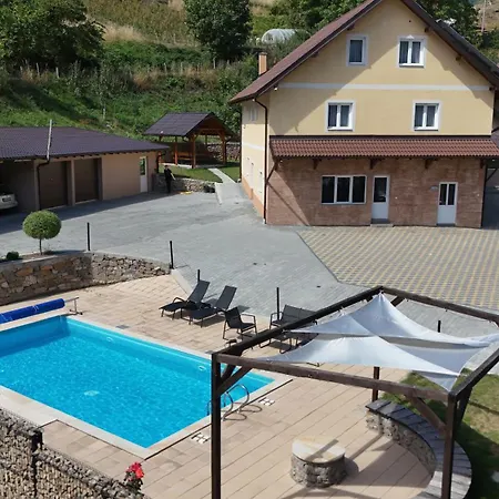 Tatic ゲストハウス